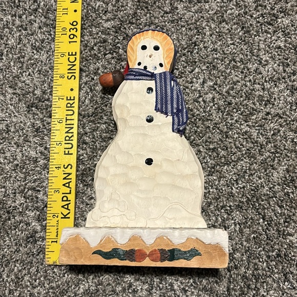 Carved Wooden Snowman - Picture 6 of 6